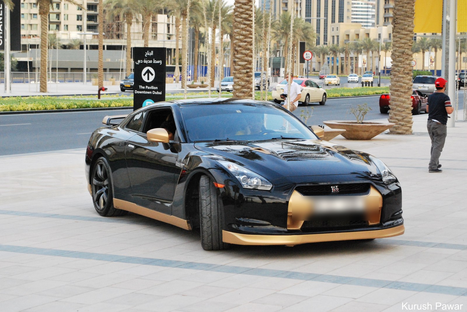 Nissan GT-R, Дубай — фото-иллюстрация