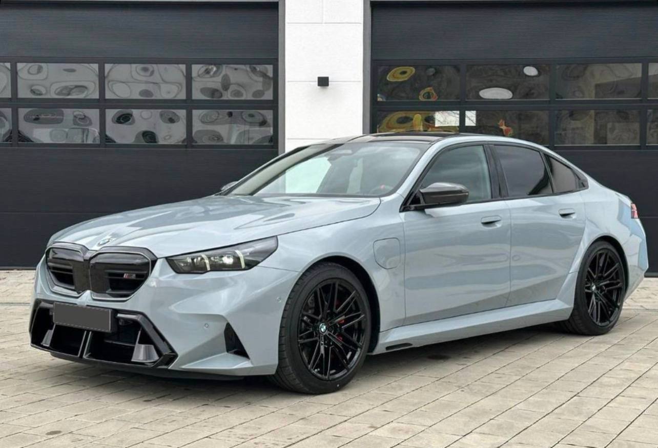 BMW M5